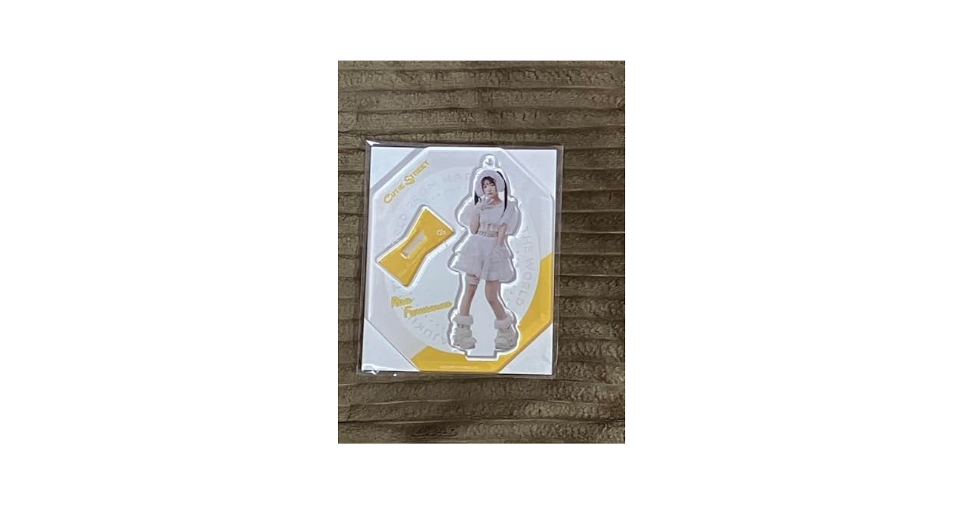 Amazon.co.jp: CUTIE STREET 古澤里紗 アクスタ 監修ビジュアル